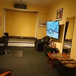 4 Stars Magheru Studio